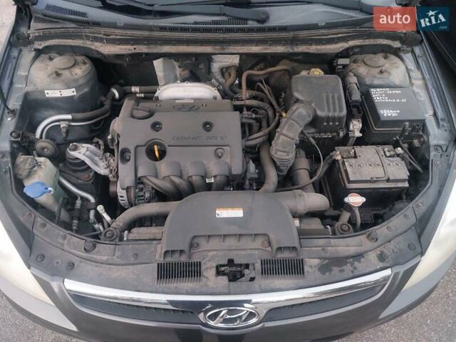 Серый Хендай i30, объемом двигателя 1.59 л и пробегом 185 тыс. км за 5900 $, фото 17 на Automoto.ua