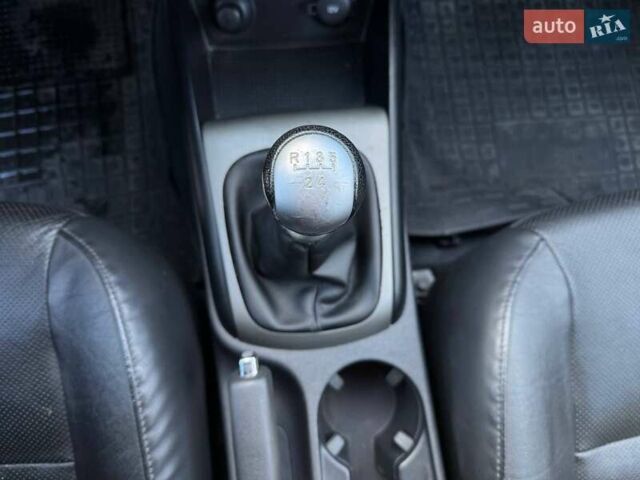 Серый Хендай i30, объемом двигателя 1.59 л и пробегом 185 тыс. км за 6490 $, фото 22 на Automoto.ua