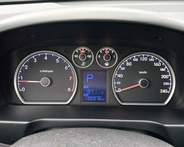 Серый Хендай i30, объемом двигателя 1.59 л и пробегом 136 тыс. км за 6500 $, фото 9 на Automoto.ua