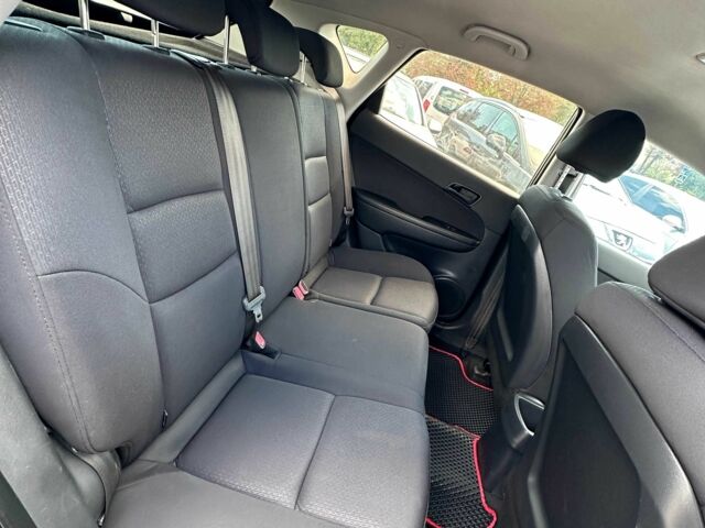 Хендай i30 2008 в Кривом Роге на Automoto.ua Серый Хендай i30, объемом двигателя 1.6 л и пробегом 277 тыс. км за 5400 $, фото 3 на Automoto.ua