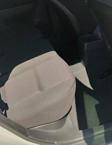 Сірий Хендай i30, об'ємом двигуна 1.58 л та пробігом 260 тис. км за 6500 $, фото 8 на Automoto.ua