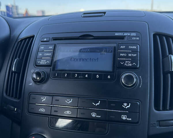 Серый Хендай i30, объемом двигателя 1.58 л и пробегом 190 тыс. км за 6400 $, фото 28 на Automoto.ua