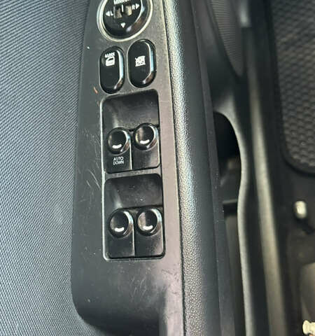 Сірий Хендай i30, об'ємом двигуна 1.6 л та пробігом 128 тис. км за 6500 $, фото 16 на Automoto.ua