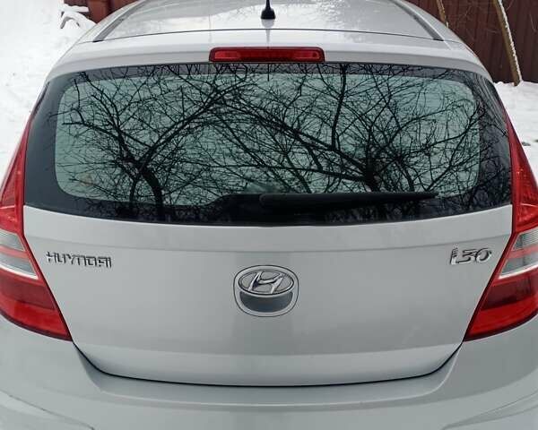 Серый Хендай i30, объемом двигателя 1.6 л и пробегом 187 тыс. км за 5199 $, фото 50 на Automoto.ua