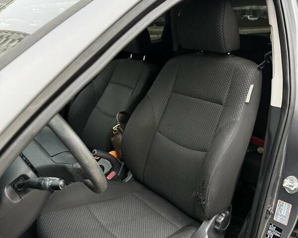 Хендай i30 2009 в Днепре (Днепропетровске) на Automoto.ua Серый Хендай i30, объемом двигателя 1.4 л и пробегом 222 тыс. км за 5200 $, фото 7 на Automoto.ua