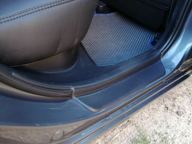 Серый Хендай i30, объемом двигателя 1.4 л и пробегом 172 тыс. км за 6300 $, фото 17 на Automoto.ua