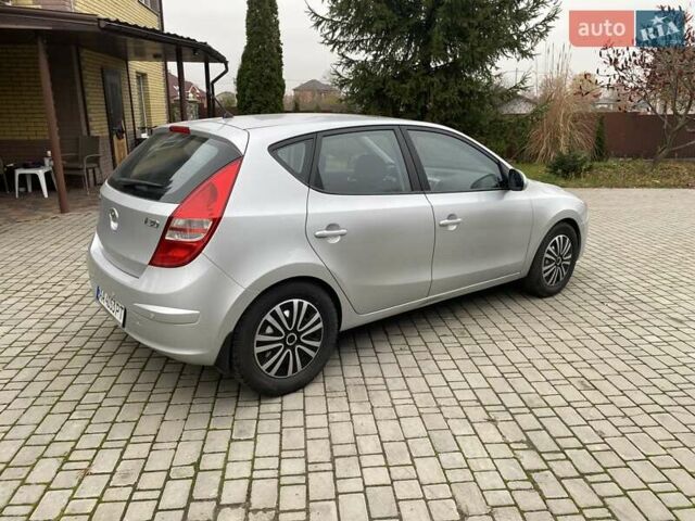 Серый Хендай i30, объемом двигателя 1.59 л и пробегом 182 тыс. км за 6999 $, фото 3 на Automoto.ua