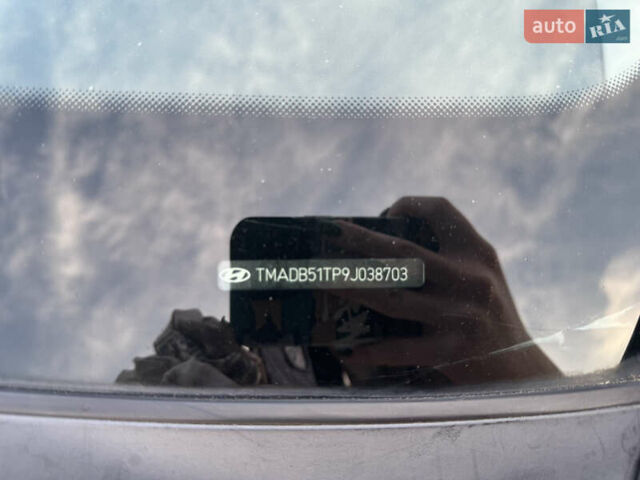 Сірий Хендай i30, об'ємом двигуна 1.6 л та пробігом 268 тис. км за 6000 $, фото 12 на Automoto.ua