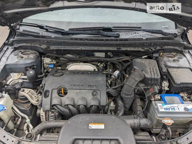 Серый Хендай i30, объемом двигателя 1.4 л и пробегом 124 тыс. км за 6450 $, фото 19 на Automoto.ua