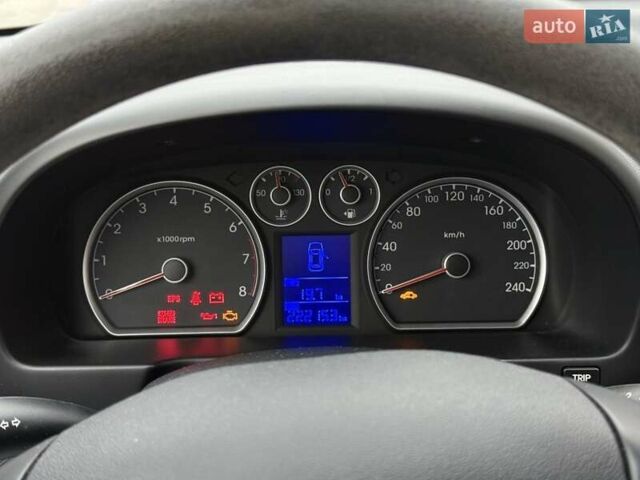 Хендай i30 2009 в Днепре (Днепропетровске) на Automoto.ua Серый Хендай i30, объемом двигателя 1.4 л и пробегом 222 тыс. км за 5200 $, фото 9 на Automoto.ua