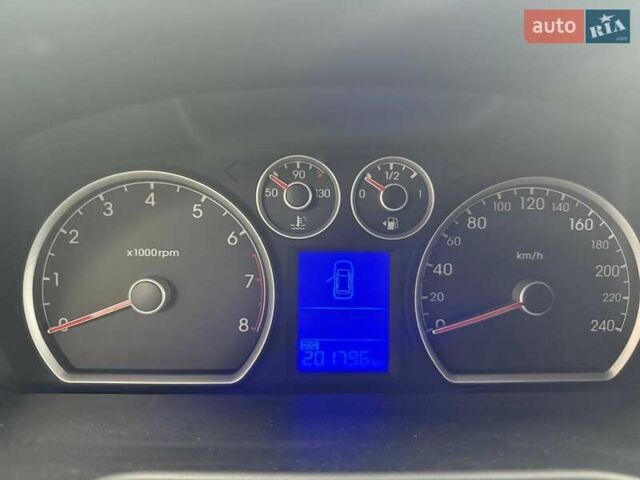 Серый Хендай i30, объемом двигателя 1.4 л и пробегом 202 тыс. км за 5990 $, фото 17 на Automoto.ua