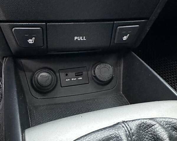 Сірий Хендай i30, об'ємом двигуна 1.99 л та пробігом 263 тис. км за 6300 $, фото 12 на Automoto.ua