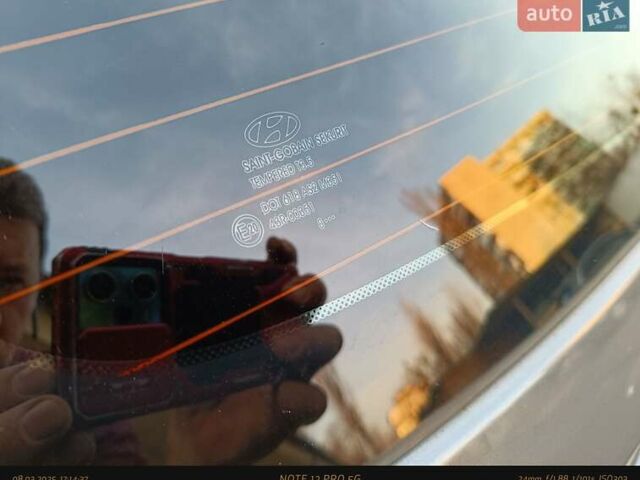 Серый Хендай i30, объемом двигателя 1.4 л и пробегом 178 тыс. км за 7400 $, фото 32 на Automoto.ua