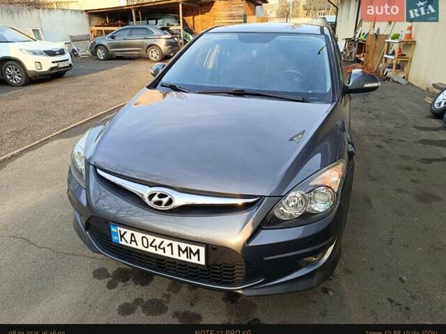 Серый Хендай i30, объемом двигателя 1.4 л и пробегом 178 тыс. км за 7400 $, фото 60 на Automoto.ua