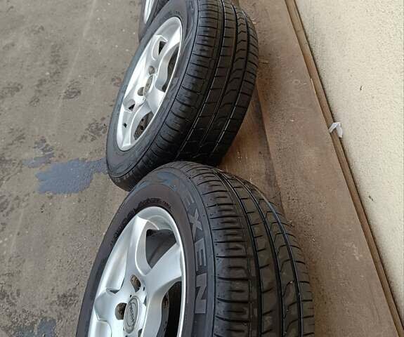 Серый Хендай i30, объемом двигателя 1.4 л и пробегом 178 тыс. км за 7400 $, фото 72 на Automoto.ua