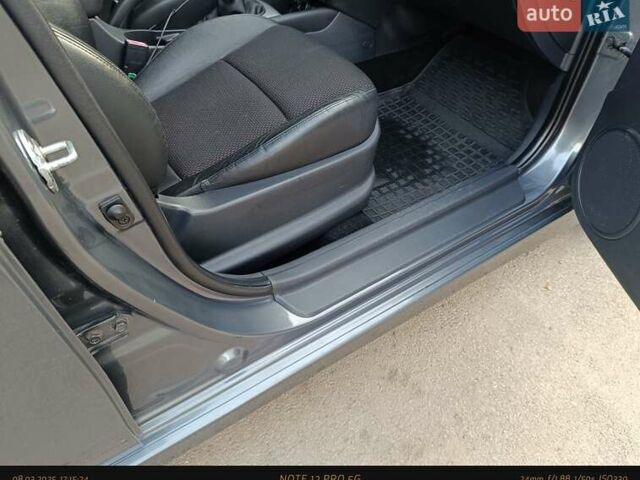 Серый Хендай i30, объемом двигателя 1.4 л и пробегом 178 тыс. км за 7400 $, фото 29 на Automoto.ua