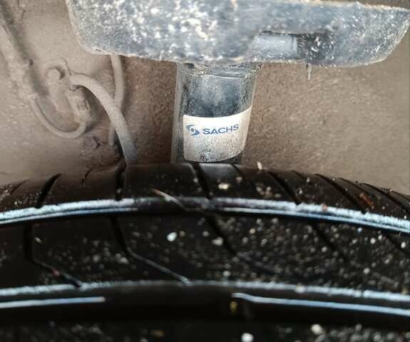 Серый Хендай i30, объемом двигателя 1.4 л и пробегом 178 тыс. км за 7400 $, фото 70 на Automoto.ua