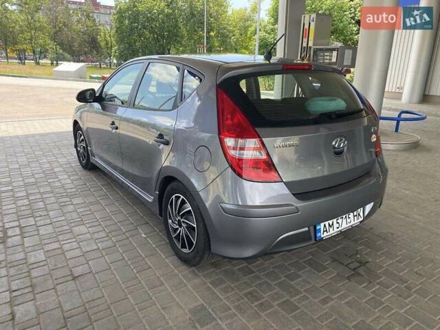 Сірий Хендай i30, об'ємом двигуна 1.4 л та пробігом 136 тис. км за 7200 $, фото 8 на Automoto.ua