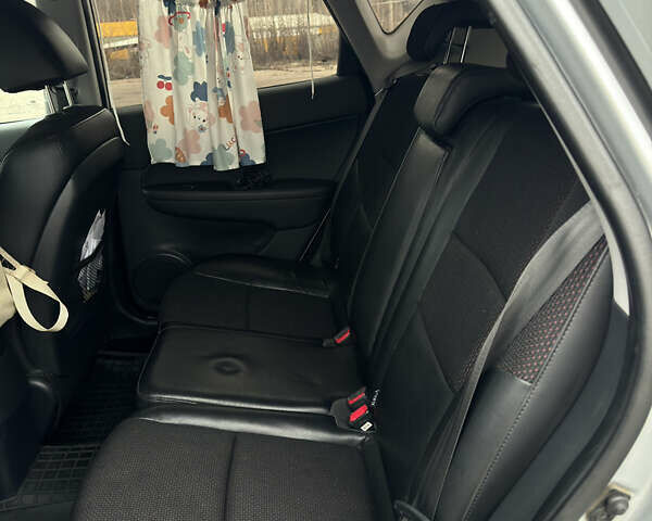 Серый Хендай i30, объемом двигателя 1.58 л и пробегом 269 тыс. км за 6200 $, фото 14 на Automoto.ua