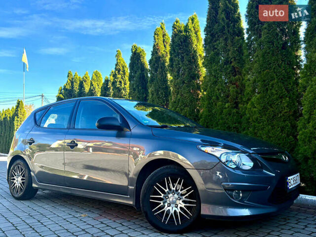Хендай i30 2011 в Трускавце на Automoto.ua Серый Хендай i30, объемом двигателя 1.4 л и пробегом 177 тыс. км за 5950 $, фото 12 на Automoto.ua