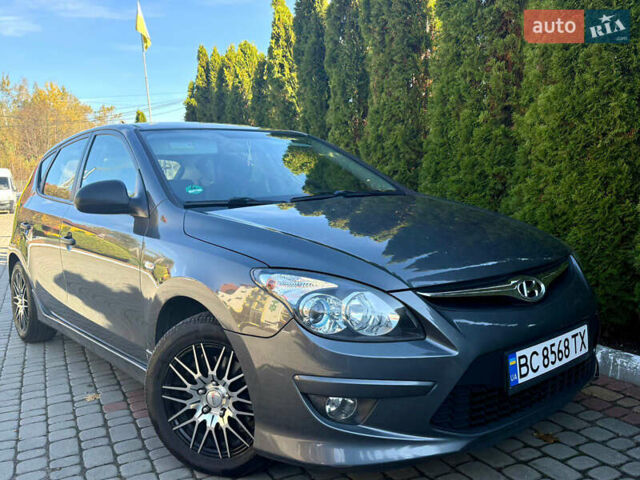 Хендай i30 2011 в Трускавце на Automoto.ua Серый Хендай i30, объемом двигателя 1.4 л и пробегом 177 тыс. км за 5950 $, фото 9 на Automoto.ua