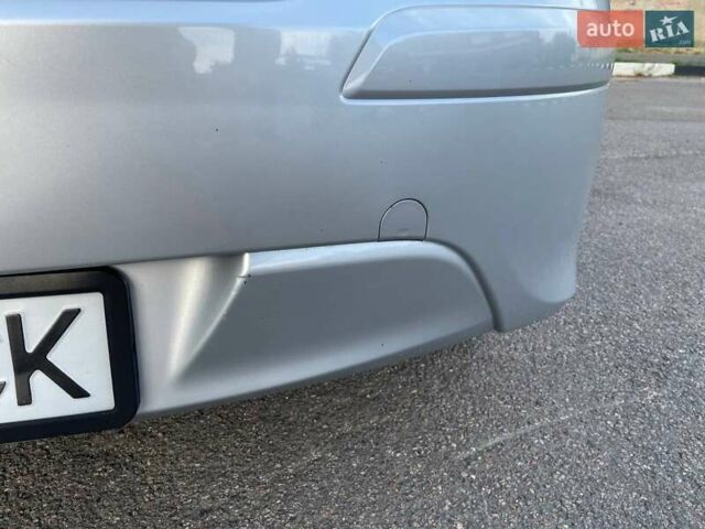 Сірий Хендай i30, об'ємом двигуна 1.4 л та пробігом 166 тис. км за 6300 $, фото 14 на Automoto.ua