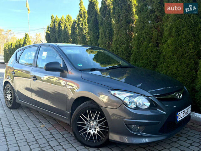 Хендай i30 2011 в Трускавце на Automoto.ua Серый Хендай i30, объемом двигателя 1.4 л и пробегом 177 тыс. км за 5950 $, фото 11 на Automoto.ua