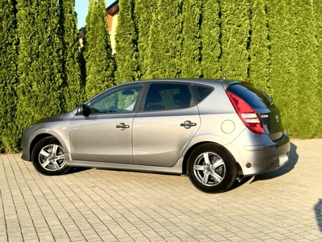 Серый Хендай i30, объемом двигателя 1.4 л и пробегом 161 тыс. км за 5999 $, фото 20 на Automoto.ua