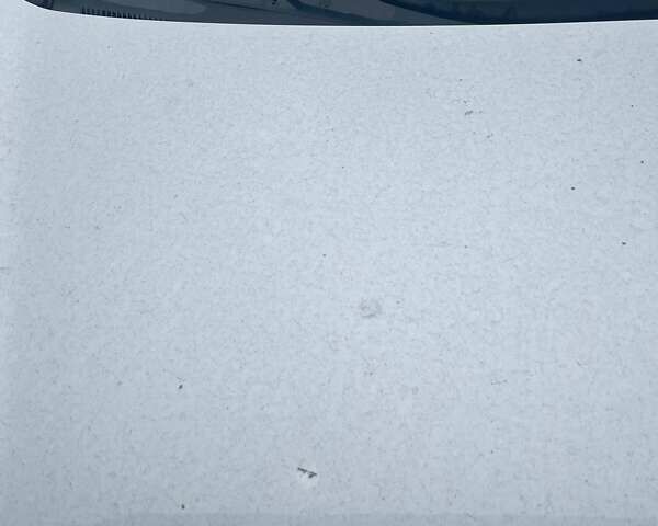 Серый Хендай i30, объемом двигателя 1.4 л и пробегом 195 тыс. км за 6000 $, фото 5 на Automoto.ua