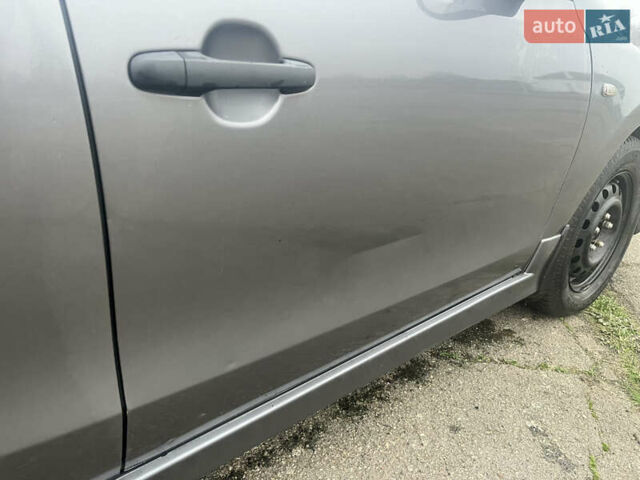 Серый Хендай i30, объемом двигателя 1.58 л и пробегом 191 тыс. км за 7000 $, фото 16 на Automoto.ua