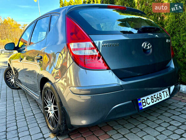 Хендай i30 2011 в Трускавце на Automoto.ua Серый Хендай i30, объемом двигателя 1.4 л и пробегом 177 тыс. км за 5950 $, фото 30 на Automoto.ua