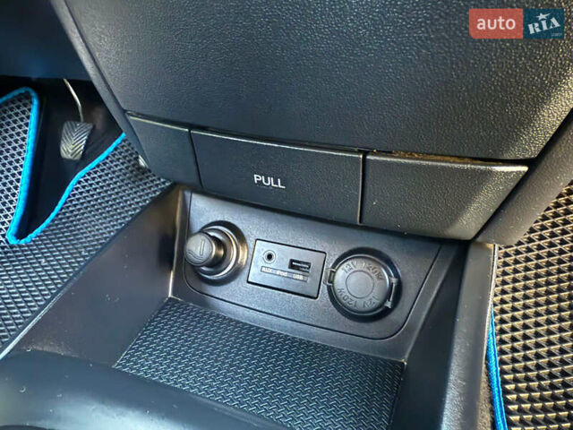 Хендай i30 2011 в Трускавце на Automoto.ua Серый Хендай i30, объемом двигателя 1.4 л и пробегом 177 тыс. км за 5950 $, фото 43 на Automoto.ua