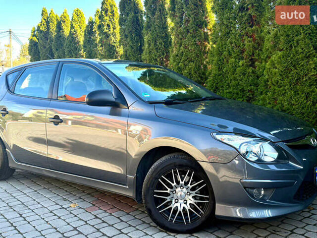 Хендай i30 2011 в Трускавце на Automoto.ua Серый Хендай i30, объемом двигателя 1.4 л и пробегом 177 тыс. км за 5950 $, фото 15 на Automoto.ua