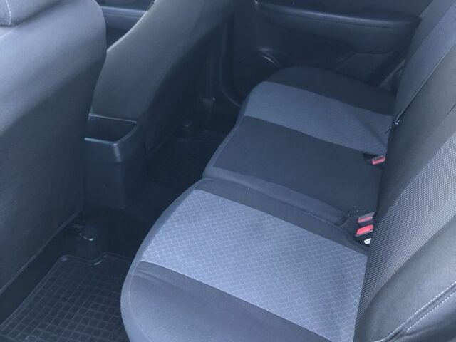 Серый Хендай i30, объемом двигателя 1.6 л и пробегом 280 тыс. км за 6000 $, фото 11 на Automoto.ua