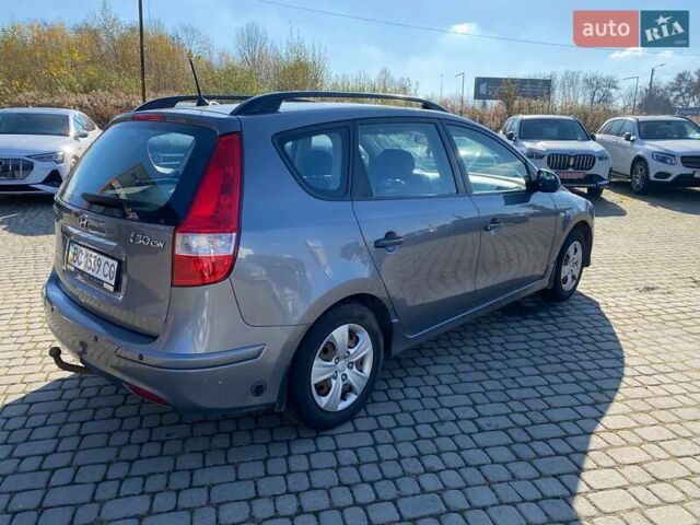 Серый Хендай i30, объемом двигателя 1.59 л и пробегом 269 тыс. км за 6500 $, фото 6 на Automoto.ua