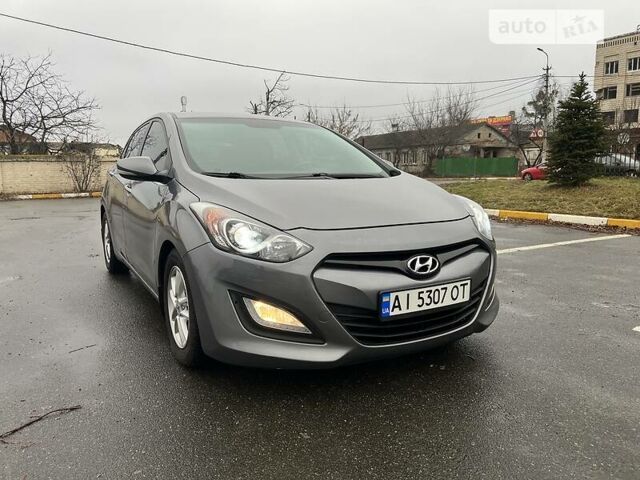 Сірий Хендай i30, об'ємом двигуна 1.6 л та пробігом 155 тис. км за 10700 $, фото 23 на Automoto.ua