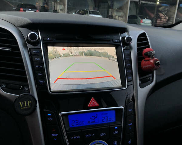 Серый Хендай i30, объемом двигателя 1.59 л и пробегом 202 тыс. км за 8500 $, фото 24 на Automoto.ua