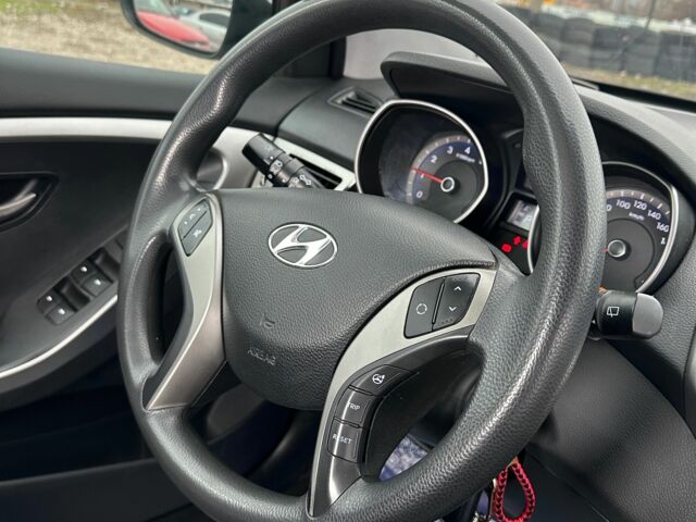 Серый Хендай i30, объемом двигателя 1.6 л и пробегом 192 тыс. км за 8400 $, фото 8 на Automoto.ua