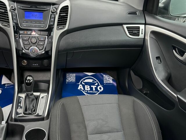 Серый Хендай i30, объемом двигателя 1.6 л и пробегом 192 тыс. км за 8400 $, фото 5 на Automoto.ua