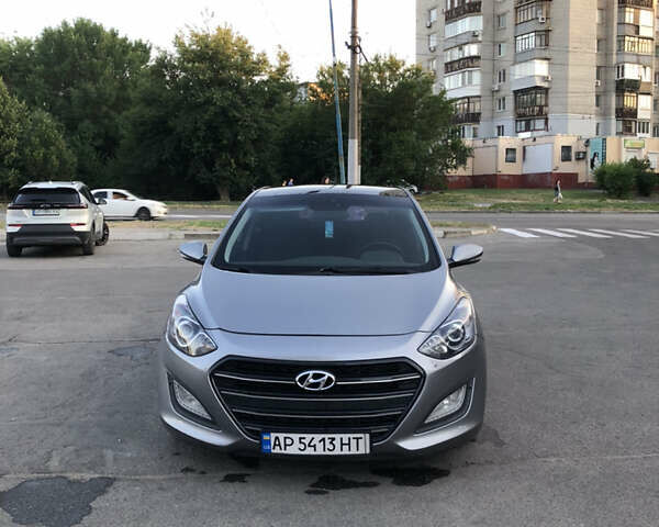 Серый Хендай i30, объемом двигателя 1.59 л и пробегом 202 тыс. км за 8500 $, фото 1 на Automoto.ua