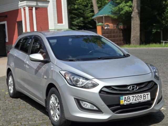 Серый Хендай i30, объемом двигателя 1.6 л и пробегом 146 тыс. км за 10400 $, фото 7 на Automoto.ua