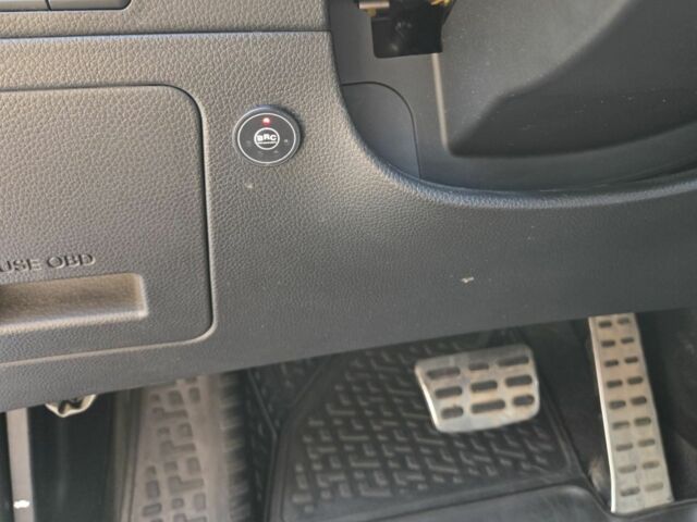 Серый Хендай i30, объемом двигателя 1.6 л и пробегом 146 тыс. км за 10400 $, фото 6 на Automoto.ua