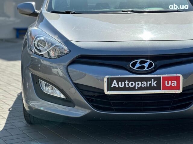 Серый Хендай i30, объемом двигателя 1.4 л и пробегом 76 тыс. км за 9940 $, фото 13 на Automoto.ua