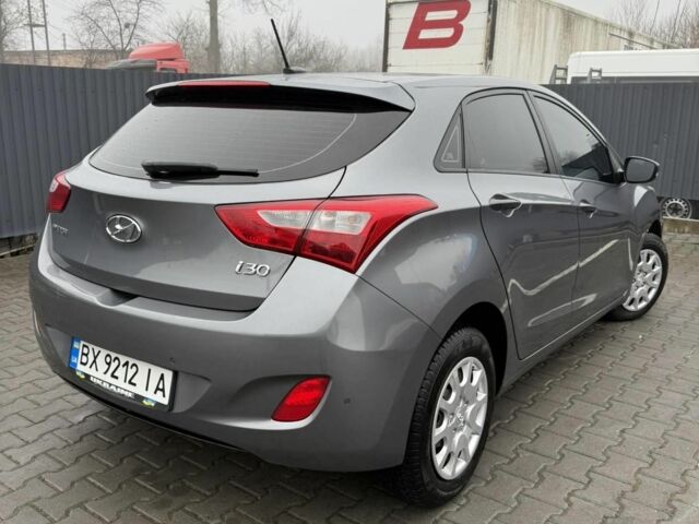 Сірий Хендай i30, об'ємом двигуна 1.4 л та пробігом 214 тис. км за 8500 $, фото 1 на Automoto.ua