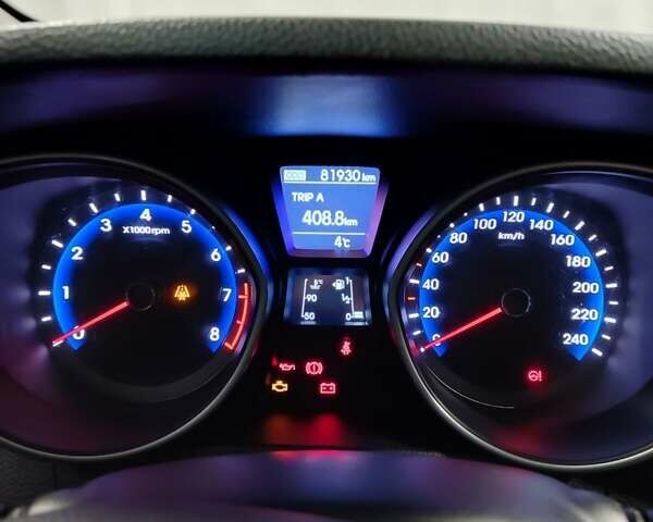Серый Хендай i30, объемом двигателя 1.4 л и пробегом 82 тыс. км за 8400 $, фото 13 на Automoto.ua