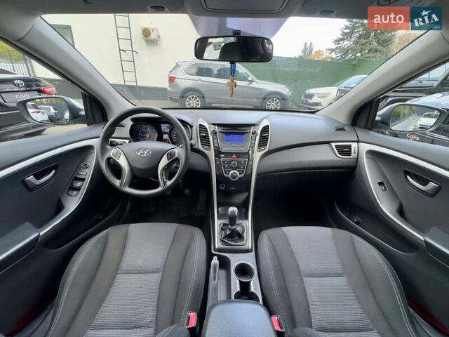 Хендай i30 2014 в Киеве на Automoto.ua Серый Хендай i30, объемом двигателя 1.4 л и пробегом 203 тыс. км за 7900 $, фото 13 на Automoto.ua
