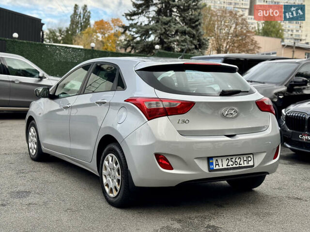 Хендай i30 2014 в Киеве на Automoto.ua Серый Хендай i30, объемом двигателя 1.4 л и пробегом 203 тыс. км за 7900 $, фото 5 на Automoto.ua