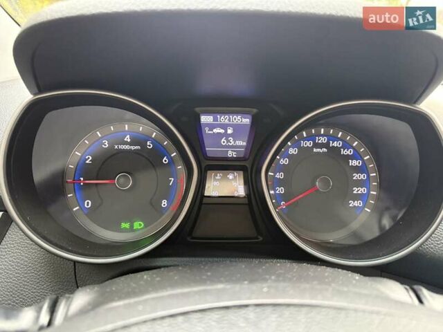 Серый Хендай i30, объемом двигателя 1.4 л и пробегом 161 тыс. км за 6900 $, фото 2 на Automoto.ua