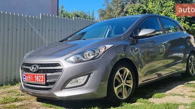 Серый Хендай i30, объемом двигателя 1.6 л и пробегом 160 тыс. км за 12500 $, фото 10 на Automoto.ua