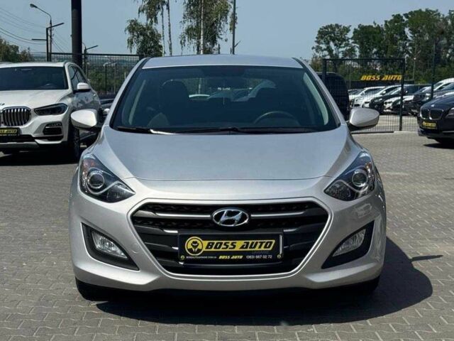 Сірий Хендай i30, об'ємом двигуна 1.4 л та пробігом 124 тис. км за 9700 $, фото 1 на Automoto.ua